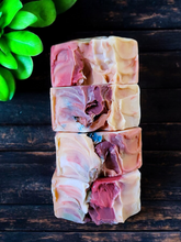 Load image into Gallery viewer, Mango Coconut Handmade Artisan Soap
